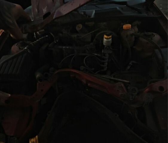 Червоний Деу Сенс, об'ємом двигуна 1.5 л та пробігом 123 тис. км за 1002 $, фото 4 на Automoto.ua