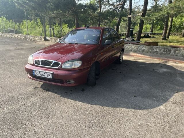 Красный Дэу Сенс, объемом двигателя 1.5 л и пробегом 278 тыс. км за 2300 $, фото 1 на Automoto.ua