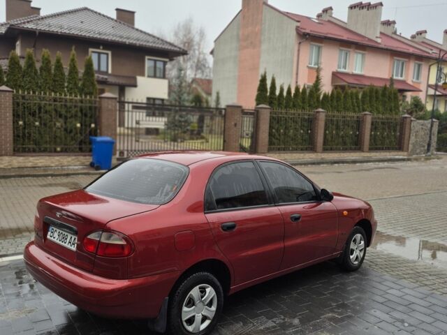Красный Дэу Сенс, объемом двигателя 1.3 л и пробегом 208 тыс. км за 2200 $, фото 4 на Automoto.ua