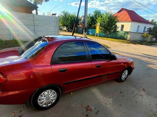 Красный Дэу Сенс, объемом двигателя 1.3 л и пробегом 181 тыс. км за 2000 $, фото 2 на Automoto.ua