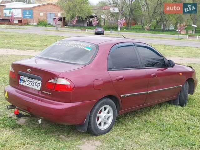 Красный Дэу Сенс, объемом двигателя 1.3 л и пробегом 185 тыс. км за 2650 $, фото 3 на Automoto.ua