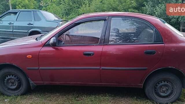 Червоний Деу Сенс, об'ємом двигуна 1.3 л та пробігом 200 тис. км за 1400 $, фото 4 на Automoto.ua