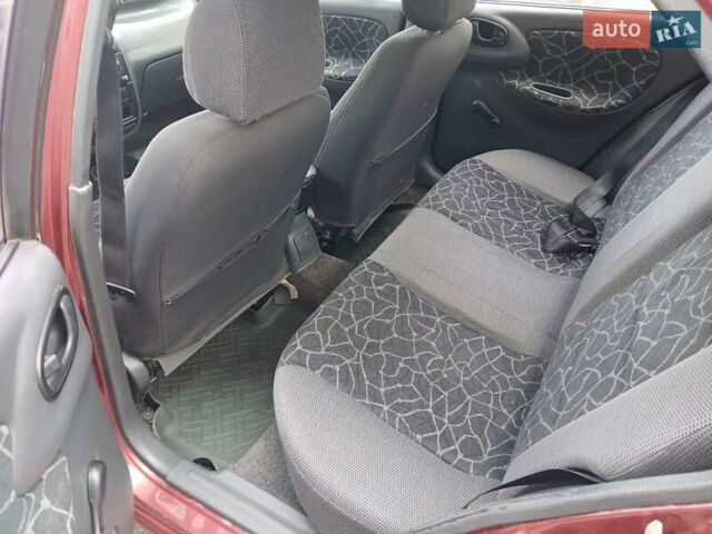 Красный Дэу Сенс, объемом двигателя 1.3 л и пробегом 250 тыс. км за 1350 $, фото 7 на Automoto.ua