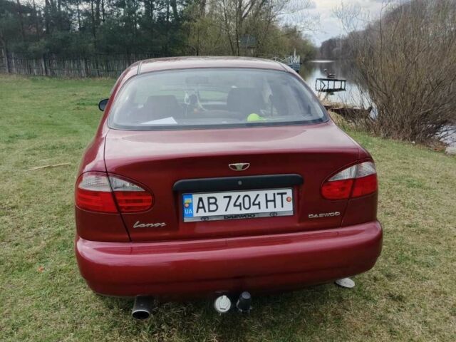 Красный Дэу Сенс, объемом двигателя 1.5 л и пробегом 199 тыс. км за 2600 $, фото 1 на Automoto.ua