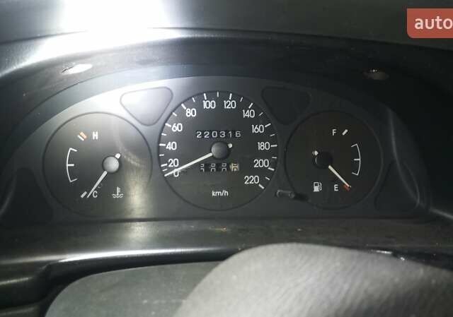 Красный Дэу Сенс, объемом двигателя 1.3 л и пробегом 220 тыс. км за 1892 $, фото 7 на Automoto.ua
