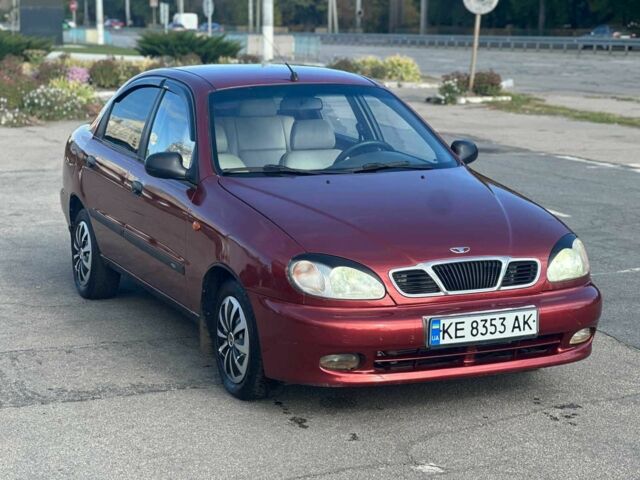 Дэу Сенс 2004 в Днепре (Днепропетровске) на Automoto.ua Красный Дэу Сенс, объемом двигателя 1.6 л и пробегом 219 тыс. км за 2900 $, фото 6 на Automoto.ua
