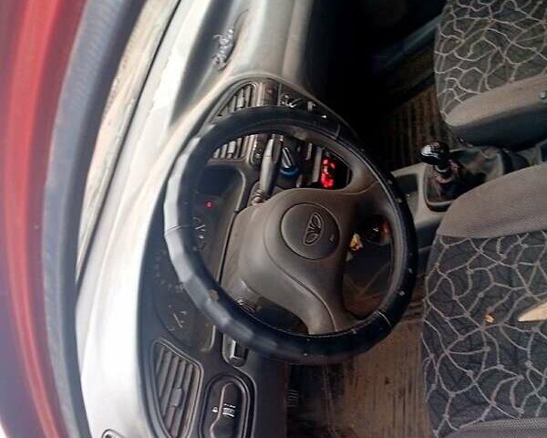 Красный Дэу Сенс, объемом двигателя 1.3 л и пробегом 170 тыс. км за 1250 $, фото 2 на Automoto.ua