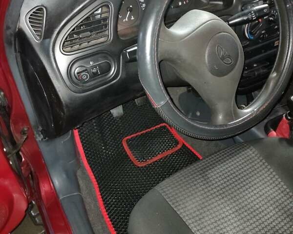 Красный Дэу Сенс, объемом двигателя 1.3 л и пробегом 234 тыс. км за 2500 $, фото 2 на Automoto.ua