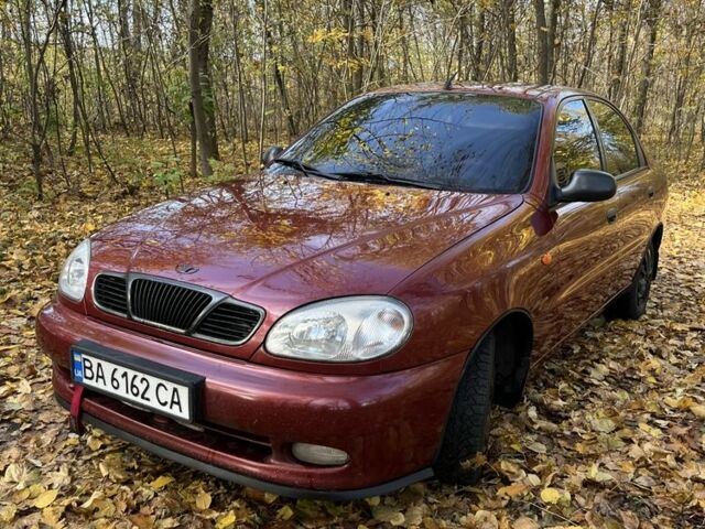 Красный Дэу Сенс, объемом двигателя 1.3 л и пробегом 137 тыс. км за 2500 $, фото 1 на Automoto.ua