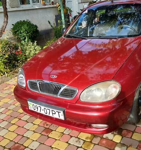 Красный Дэу Сенс, объемом двигателя 1.3 л и пробегом 244 тыс. км за 1900 $, фото 2 на Automoto.ua