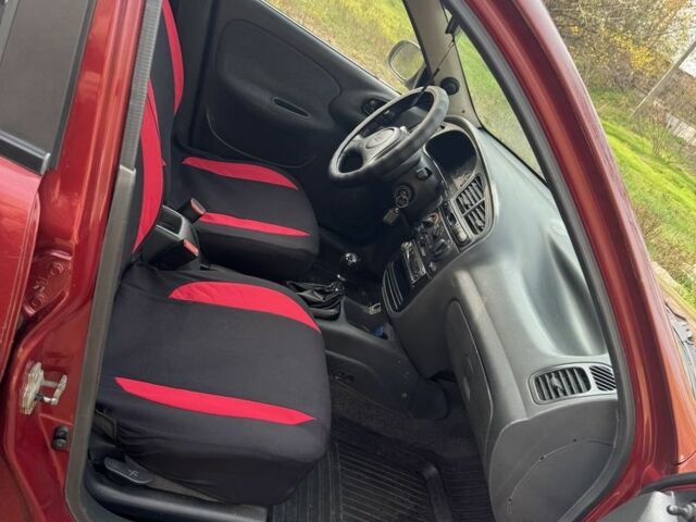 Червоний Деу Сенс, об'ємом двигуна 1.5 л та пробігом 250 тис. км за 2500 $, фото 13 на Automoto.ua