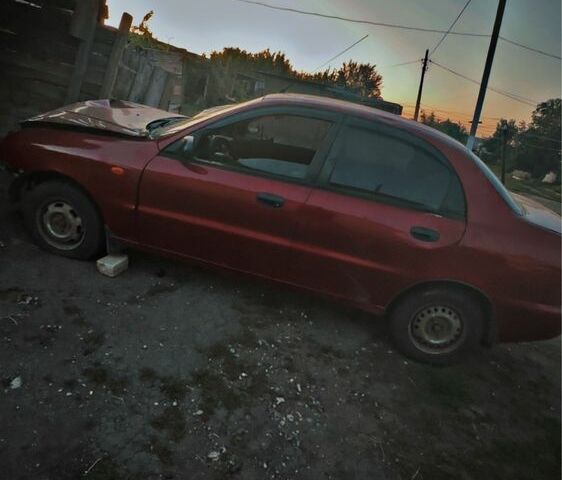 Червоний Деу Сенс, об'ємом двигуна 1.5 л та пробігом 123 тис. км за 1002 $, фото 6 на Automoto.ua