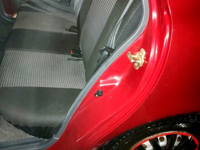 Червоний Деу Сенс, об'ємом двигуна 1.3 л та пробігом 234 тис. км за 2500 $, фото 5 на Automoto.ua