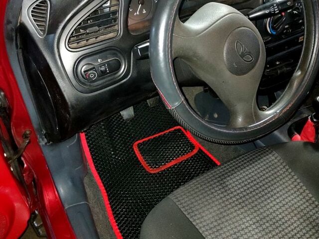 Червоний Деу Сенс, об'ємом двигуна 1.3 л та пробігом 234 тис. км за 2500 $, фото 10 на Automoto.ua