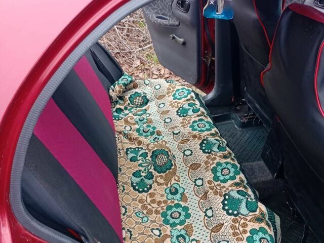 Красный Дэу Сенс, объемом двигателя 1.3 л и пробегом 165 тыс. км за 2000 $, фото 4 на Automoto.ua