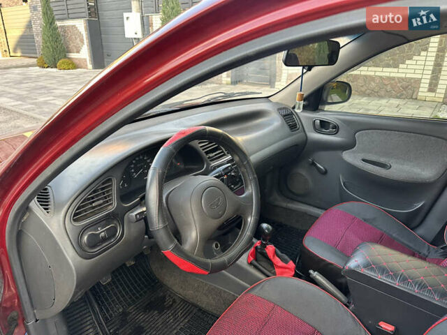 Красный Дэу Сенс, объемом двигателя 1.3 л и пробегом 185 тыс. км за 2199 $, фото 8 на Automoto.ua