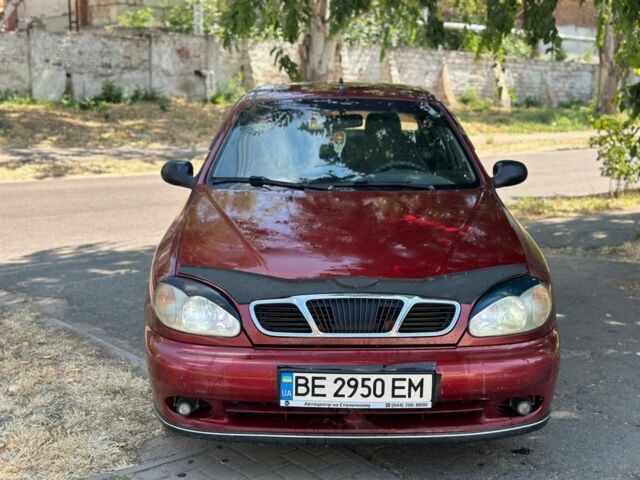 Красный Дэу Сенс, объемом двигателя 1.5 л и пробегом 200 тыс. км за 2700 $, фото 1 на Automoto.ua