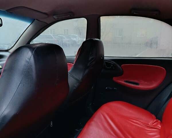 Червоний Деу Сенс, об'ємом двигуна 1.3 л та пробігом 256 тис. км за 2500 $, фото 8 на Automoto.ua