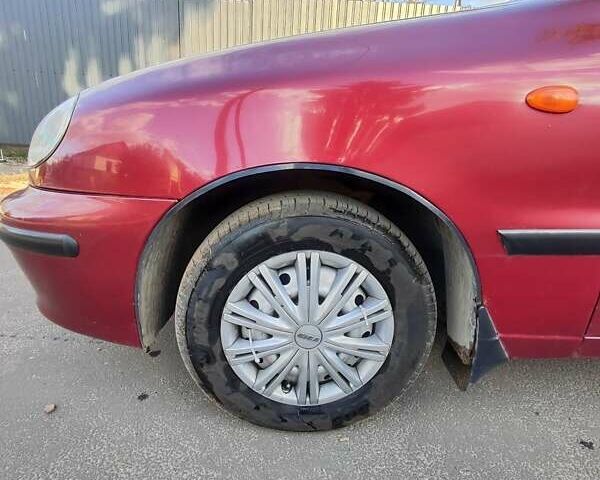 Красный Дэу Сенс, объемом двигателя 1.3 л и пробегом 181 тыс. км за 2000 $, фото 1 на Automoto.ua