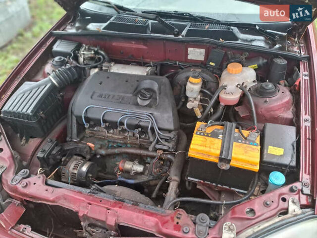 Красный Дэу Сенс, объемом двигателя 1.3 л и пробегом 295 тыс. км за 1550 $, фото 5 на Automoto.ua
