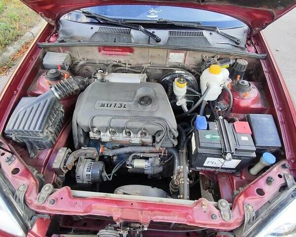 Красный Дэу Сенс, объемом двигателя 1.3 л и пробегом 181 тыс. км за 2000 $, фото 10 на Automoto.ua