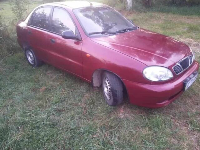 Червоний Деу Сенс, об'ємом двигуна 1.3 л та пробігом 300 тис. км за 1500 $, фото 3 на Automoto.ua