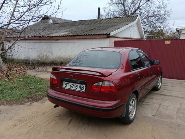 Червоний Деу Сенс, об'ємом двигуна 1.5 л та пробігом 230 тис. км за 2900 $, фото 4 на Automoto.ua