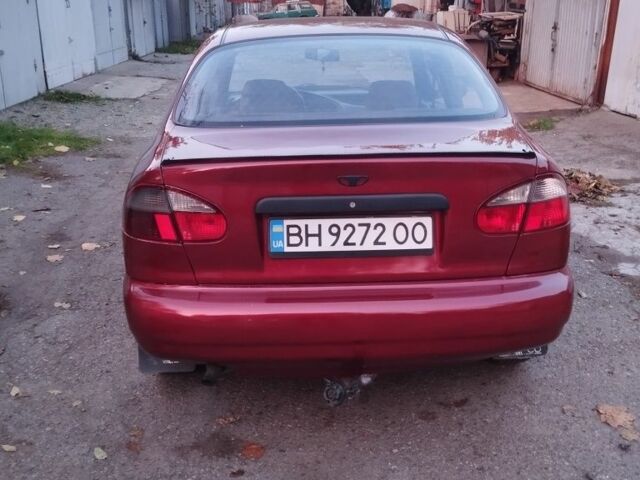 Деу Сенс 2005 у Одесі на Automoto.ua Червоний Деу Сенс, об'ємом двигуна 1.5 л та пробігом 257 тис. км за 2000 $, фото 6 на Automoto.ua