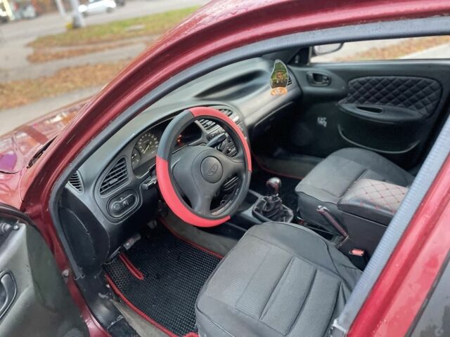 Красный Дэу Сенс, объемом двигателя 1.5 л и пробегом 250 тыс. км за 1100 $, фото 10 на Automoto.ua