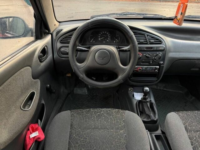 Красный Дэу Сенс, объемом двигателя 1.4 л и пробегом 125 тыс. км за 1400 $, фото 4 на Automoto.ua