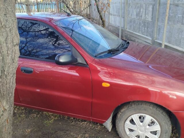 Красный Дэу Сенс, объемом двигателя 1.3 л и пробегом 180 тыс. км за 2400 $, фото 5 на Automoto.ua