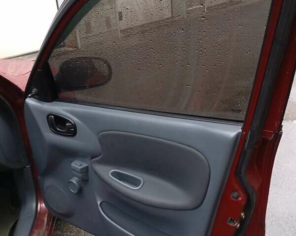 Красный Дэу Сенс, объемом двигателя 1.3 л и пробегом 266 тыс. км за 2600 $, фото 7 на Automoto.ua