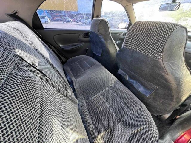 Красный Дэу Сенс, объемом двигателя 1.3 л и пробегом 250 тыс. км за 1300 $, фото 10 на Automoto.ua