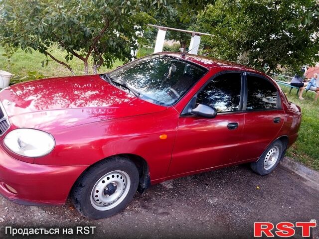 Красный Дэу Сенс, объемом двигателя 1.3 л и пробегом 218 тыс. км за 3500 $, фото 1 на Automoto.ua