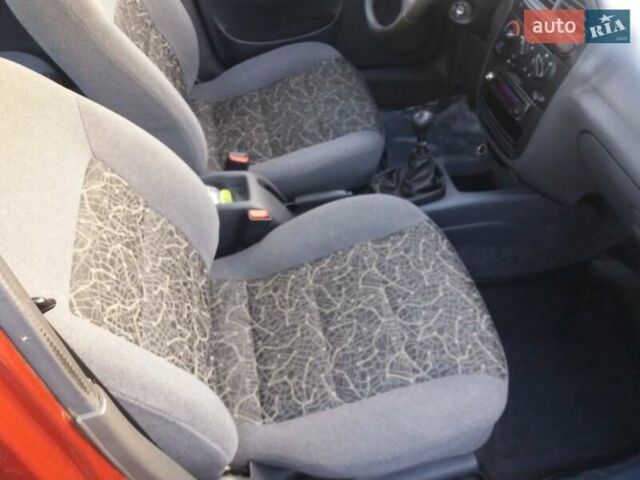 Красный Дэу Сенс, объемом двигателя 1.3 л и пробегом 170 тыс. км за 2799 $, фото 17 на Automoto.ua