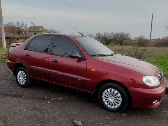 Червоний Деу Сенс, об'ємом двигуна 1.3 л та пробігом 300 тис. км за 1500 $, фото 3 на Automoto.ua