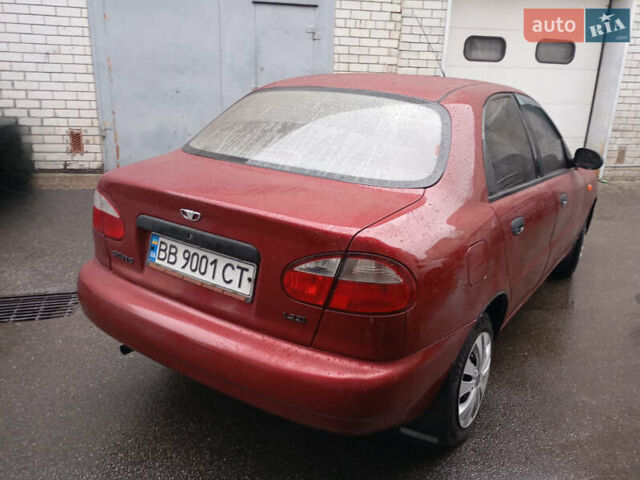 Красный Дэу Сенс, объемом двигателя 1.3 л и пробегом 266 тыс. км за 2600 $, фото 1 на Automoto.ua