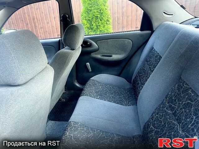 Красный Дэу Сенс, объемом двигателя 1.3 л и пробегом 200 тыс. км за 1200 $, фото 8 на Automoto.ua