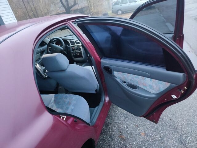 Червоний Деу Сенс, об'ємом двигуна 1.6 л та пробігом 244 тис. км за 2850 $, фото 12 на Automoto.ua