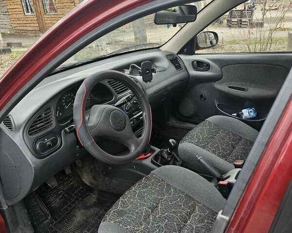 Красный Дэу Сенс, объемом двигателя 1.3 л и пробегом 140 тыс. км за 2250 $, фото 15 на Automoto.ua