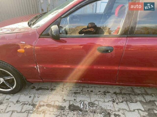 Червоний Деу Сенс, об'ємом двигуна 1.3 л та пробігом 236 тис. км за 1700 $, фото 3 на Automoto.ua