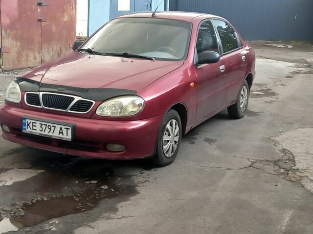 Дэу Сенс 2005 в Кривом Роге на Automoto.ua Красный Дэу Сенс, объемом двигателя 1.5 л и пробегом 250 тыс. км за 2000 $, фото 3 на Automoto.ua