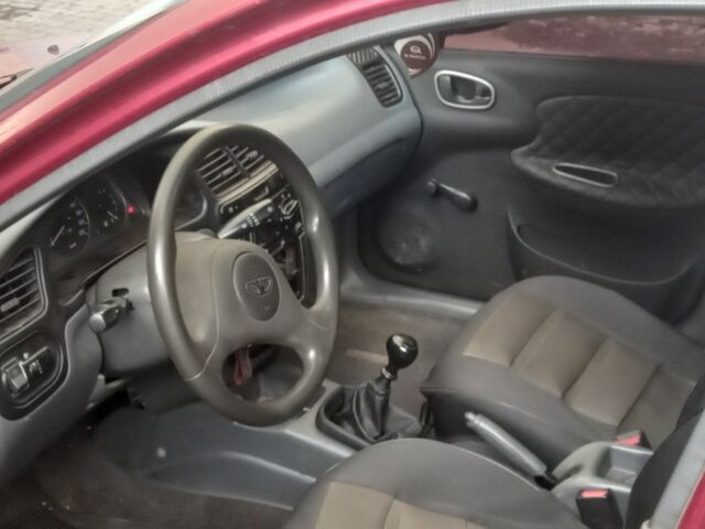 Дэу Сенс 2005 в Кривом Роге на Automoto.ua Красный Дэу Сенс, объемом двигателя 1.5 л и пробегом 250 тыс. км за 2000 $, фото 8 на Automoto.ua