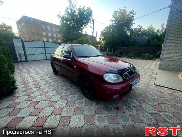 Красный Дэу Сенс, объемом двигателя 1.3 л и пробегом 200 тыс. км за 1200 $, фото 6 на Automoto.ua