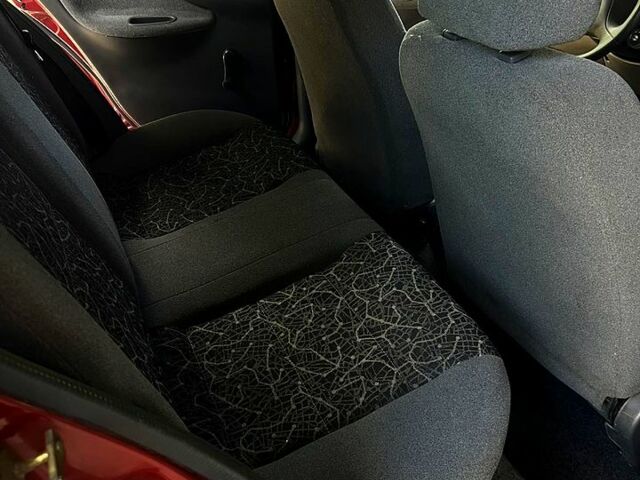 Красный Дэу Сенс, объемом двигателя 1.3 л и пробегом 210 тыс. км за 2200 $, фото 7 на Automoto.ua