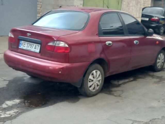 Дэу Сенс 2005 в Кривом Роге на Automoto.ua Красный Дэу Сенс, объемом двигателя 1.5 л и пробегом 250 тыс. км за 2000 $, фото 6 на Automoto.ua