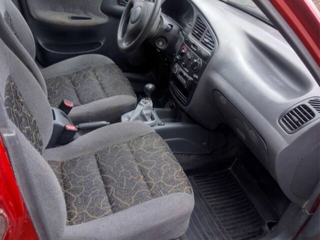 Червоний Деу Сенс, об'ємом двигуна 1.3 л та пробігом 614 тис. км за 1800 $, фото 4 на Automoto.ua