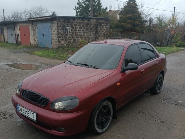 Красный Дэу Сенс, объемом двигателя 1.5 л и пробегом 280 тыс. км за 2500 $, фото 2 на Automoto.ua