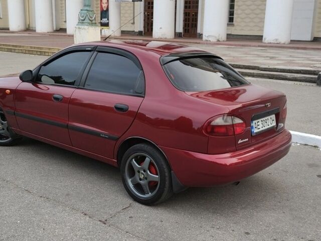 Красный Дэу Сенс, объемом двигателя 1.5 л и пробегом 300 тыс. км за 3500 $, фото 2 на Automoto.ua