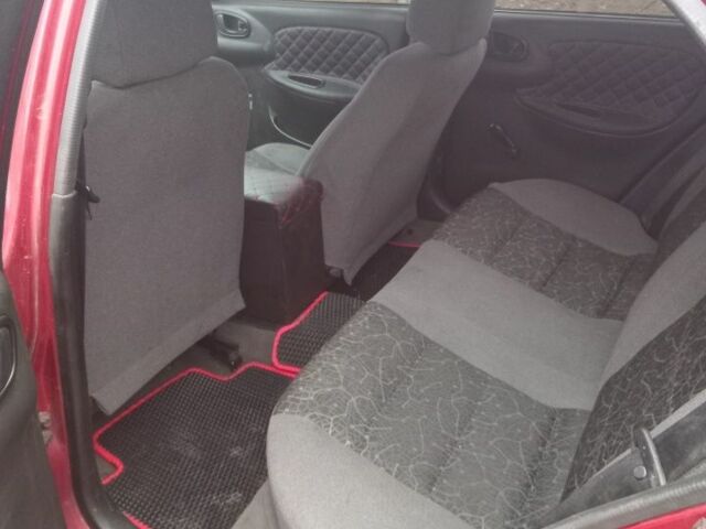 Червоний Деу Сенс, об'ємом двигуна 2 л та пробігом 184 тис. км за 1800 $, фото 6 на Automoto.ua